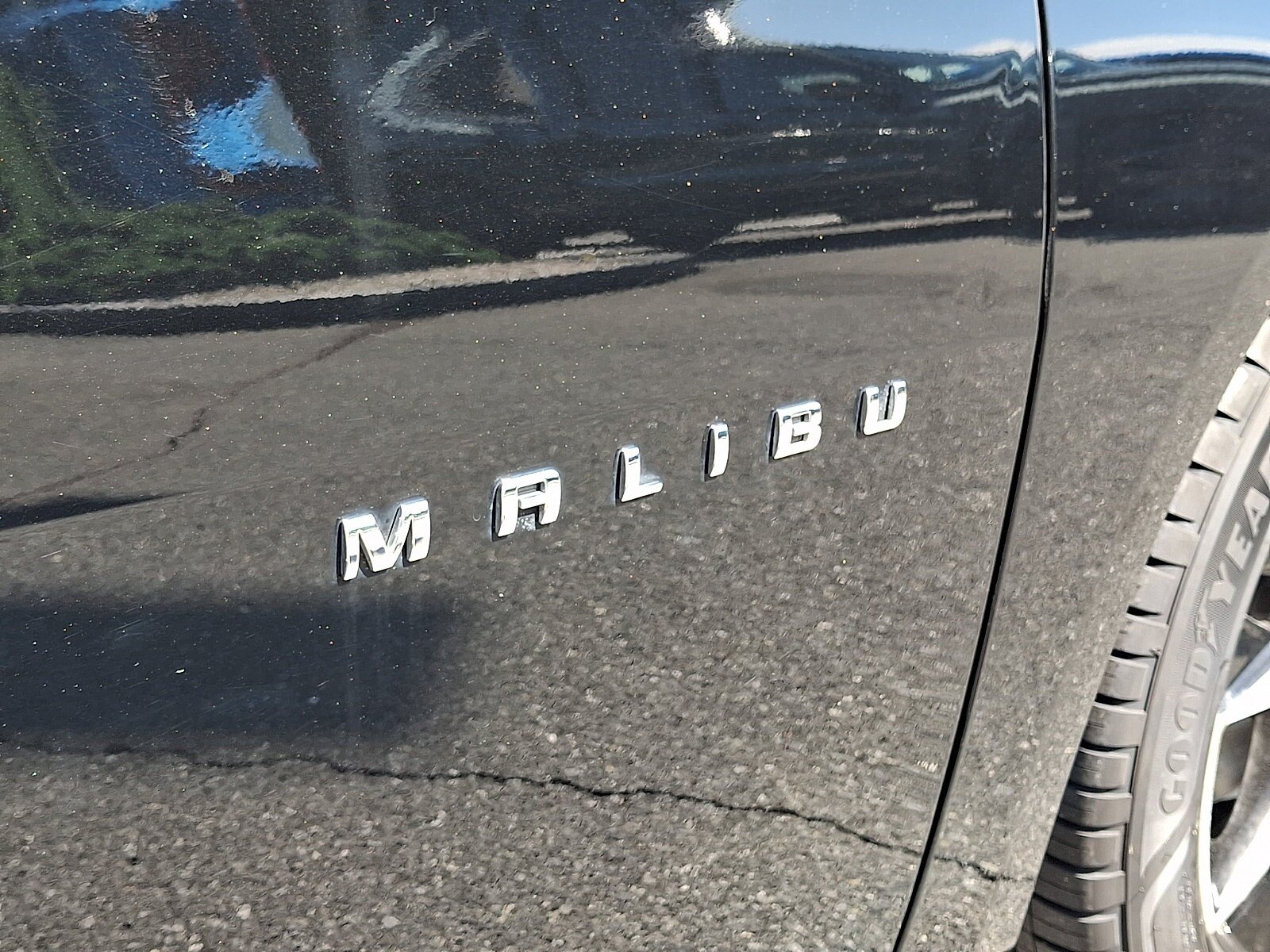 Used 2018 Chevrolet Malibu LT FWD image 29