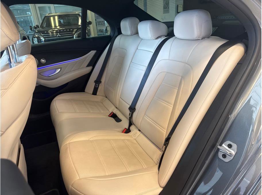 Used 2021 Mercedes-Benz E 53 AMG 4MATIC Sedan image 27