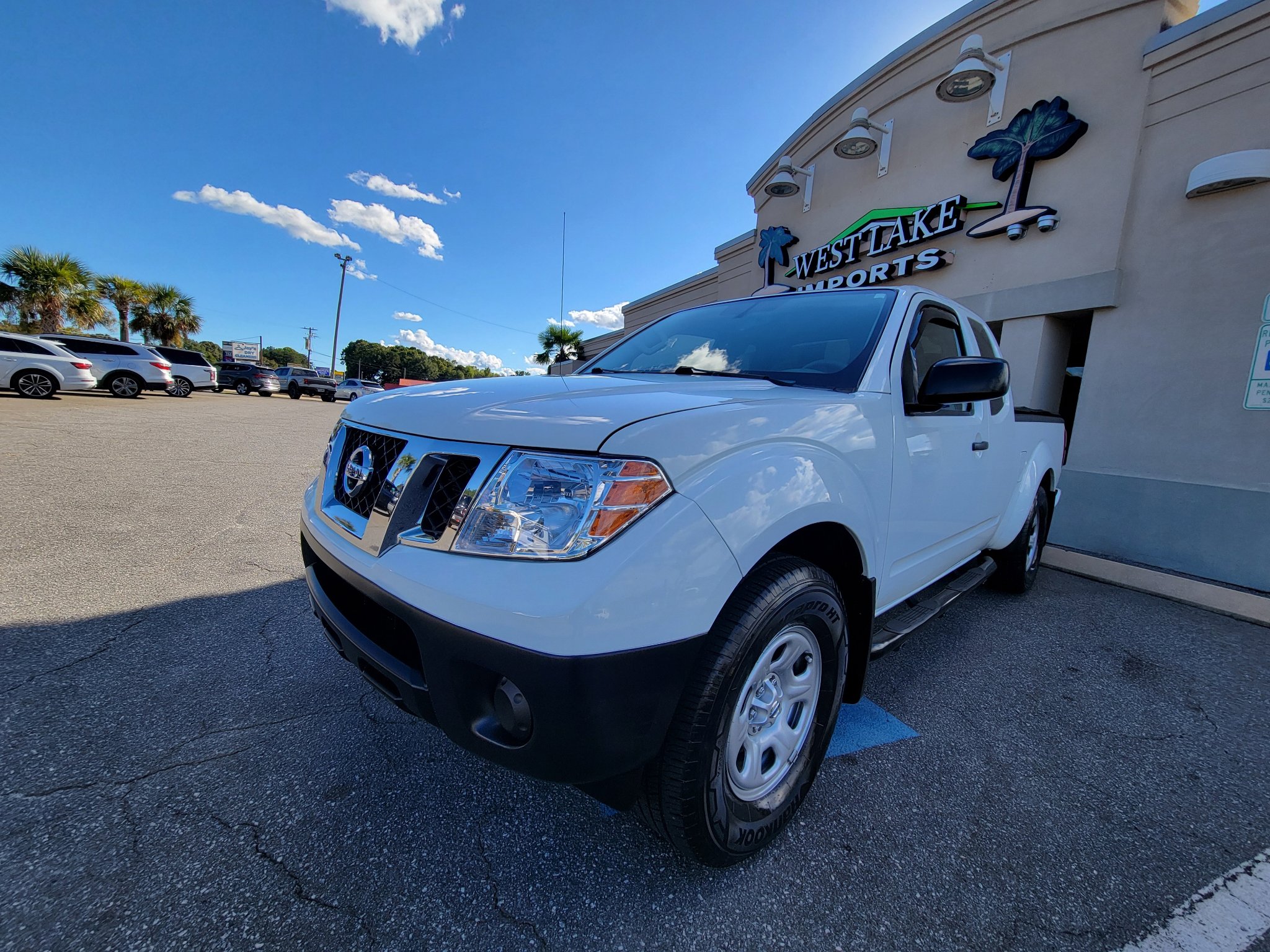 Used 2020 Nissan Frontier S w/ S Utility Package image 5