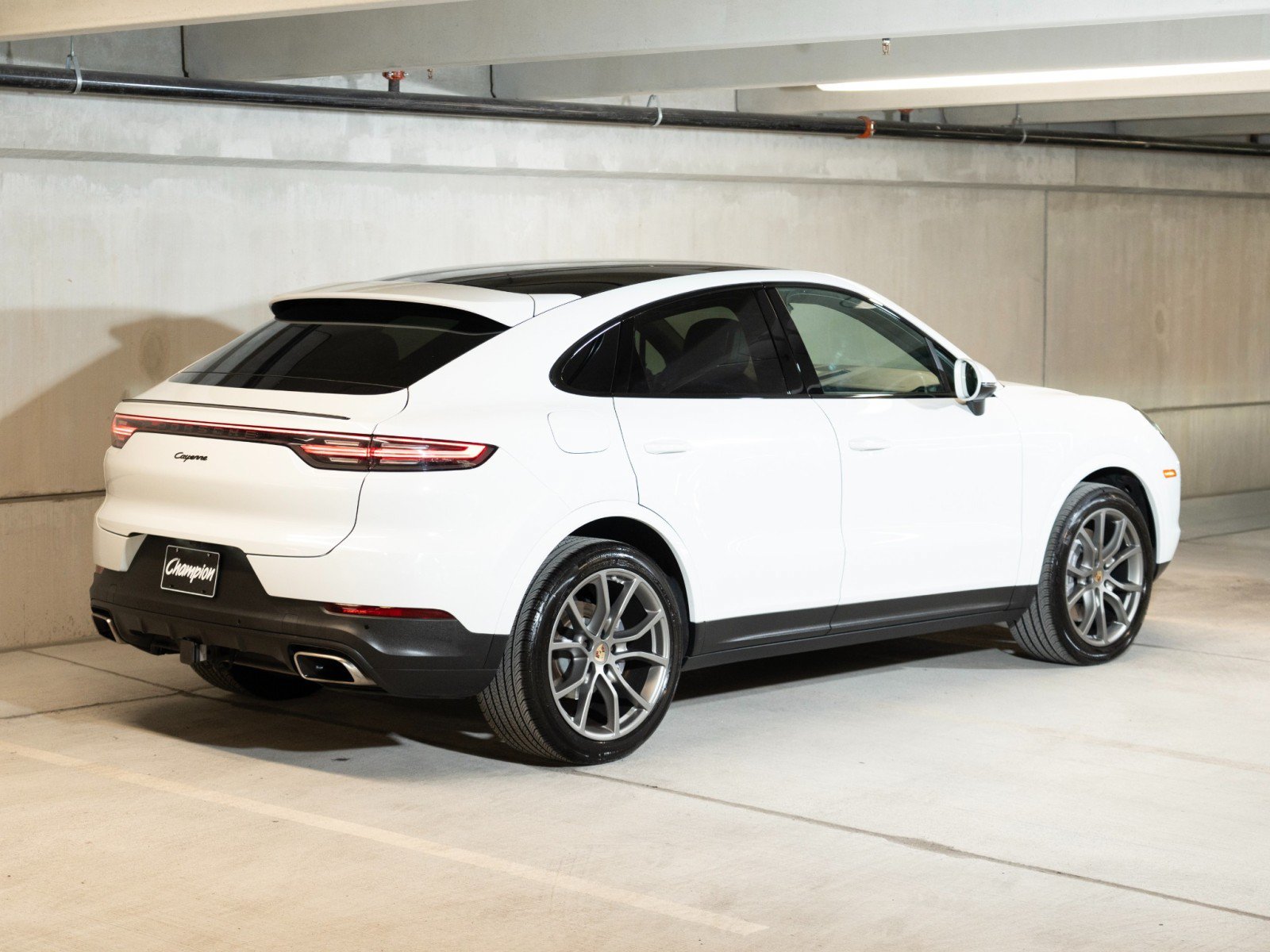 Certified 2023 Porsche Cayenne Coupe AWD/4WD image 9