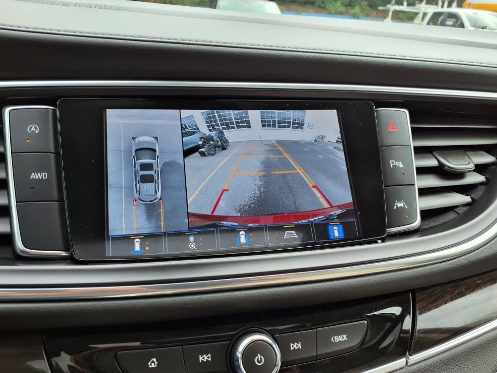 Used 2022 Buick Enclave Essence w/ Experience Buick Package image 22