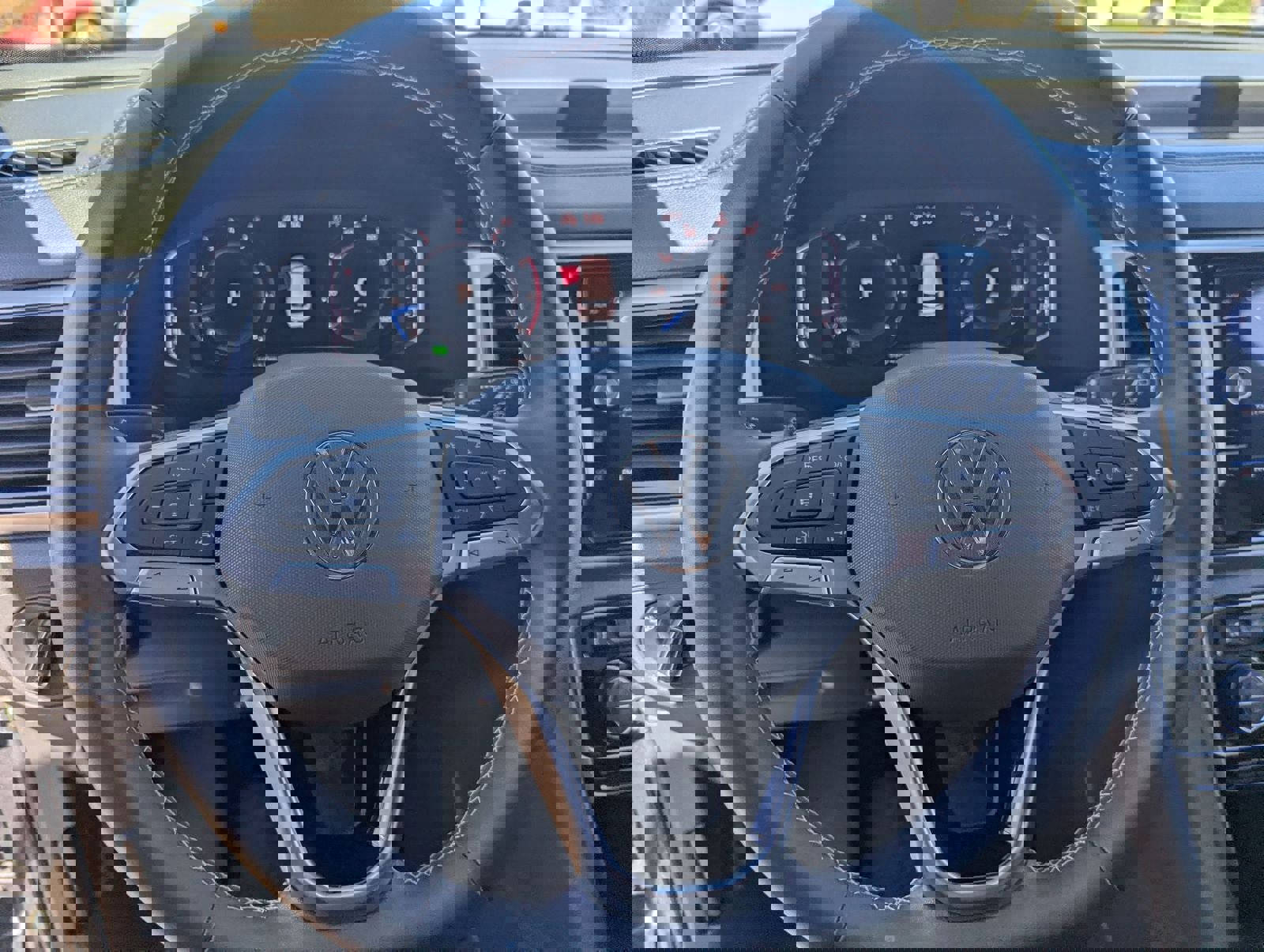 Used 2023 Volkswagen Atlas Cross Sport SE w/ Black Wheel Package image 27