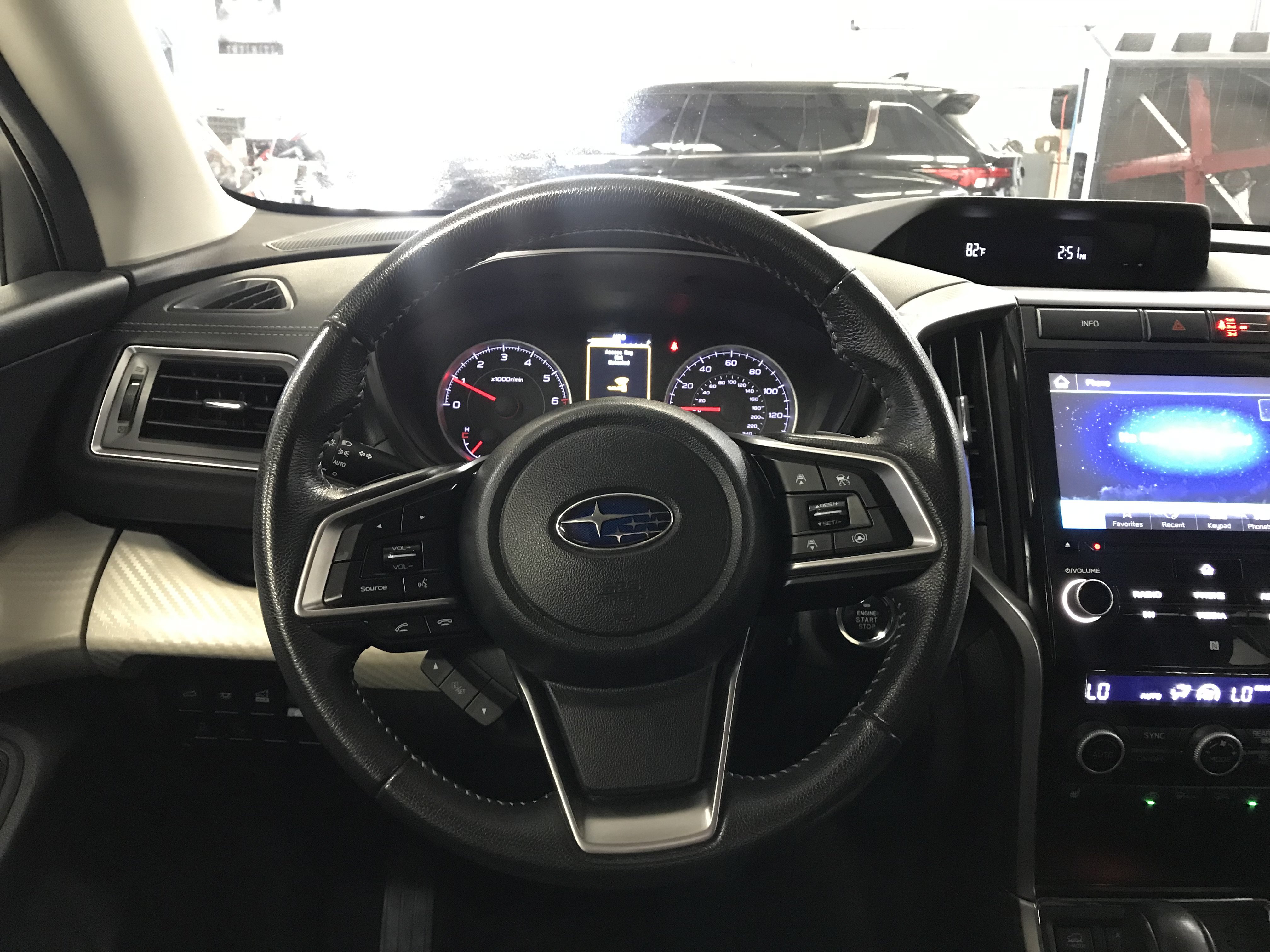 Used 2022 Subaru Ascent Premium w/ Convenience Package AWD/4WD image 29
