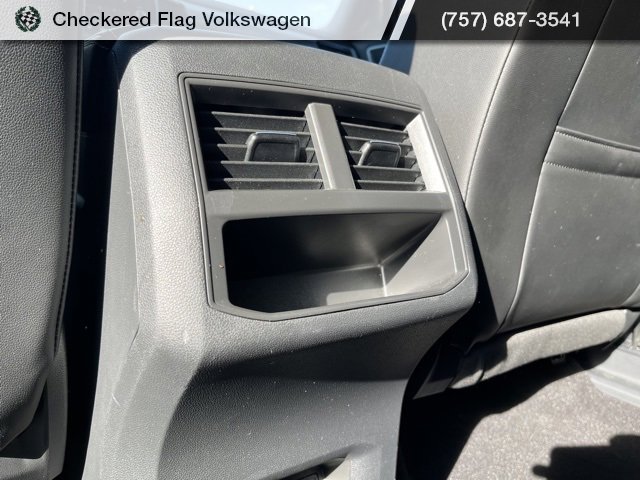 Used 2022 Volkswagen Atlas Cross Sport SE image 30