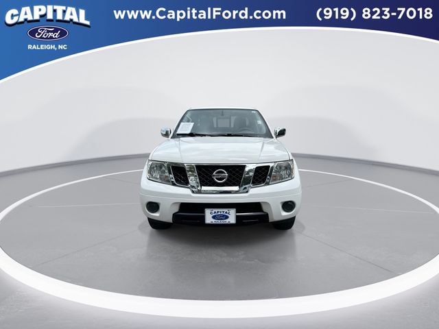 Used 2019 Nissan Frontier SV RWD image 3
