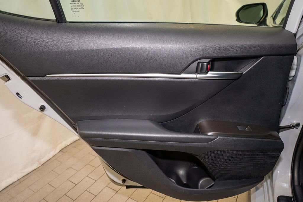 Certified 2023 Toyota Camry LE image 8