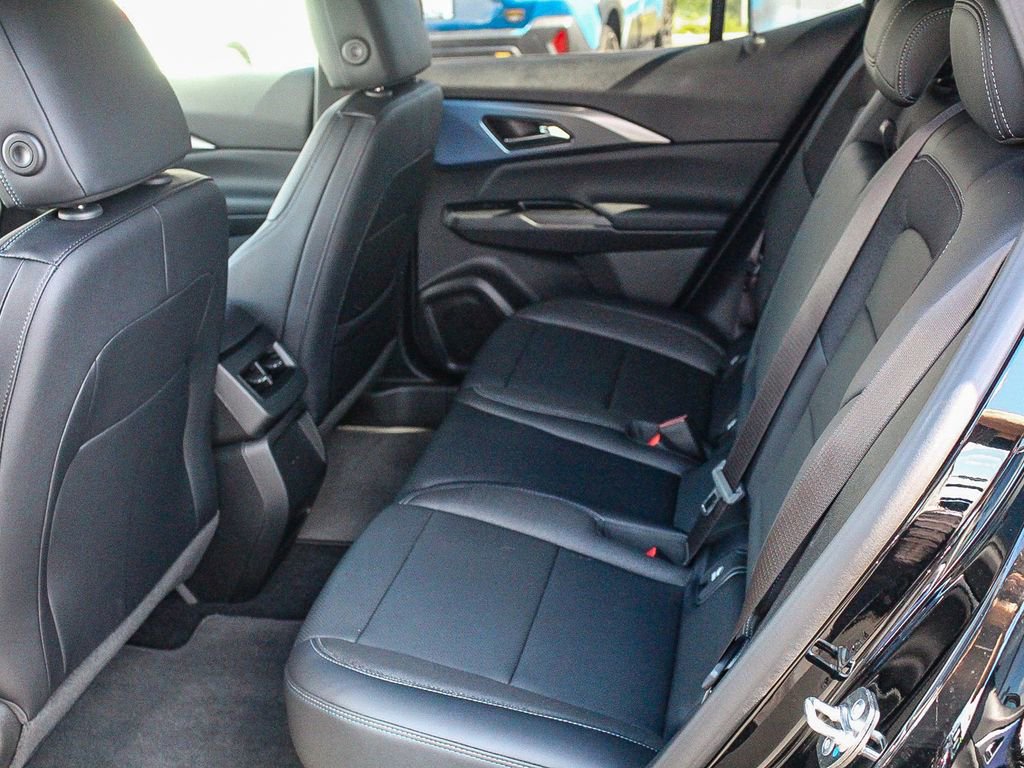 Used 2026 Chevrolet Equinox EV LT FWD image 19
