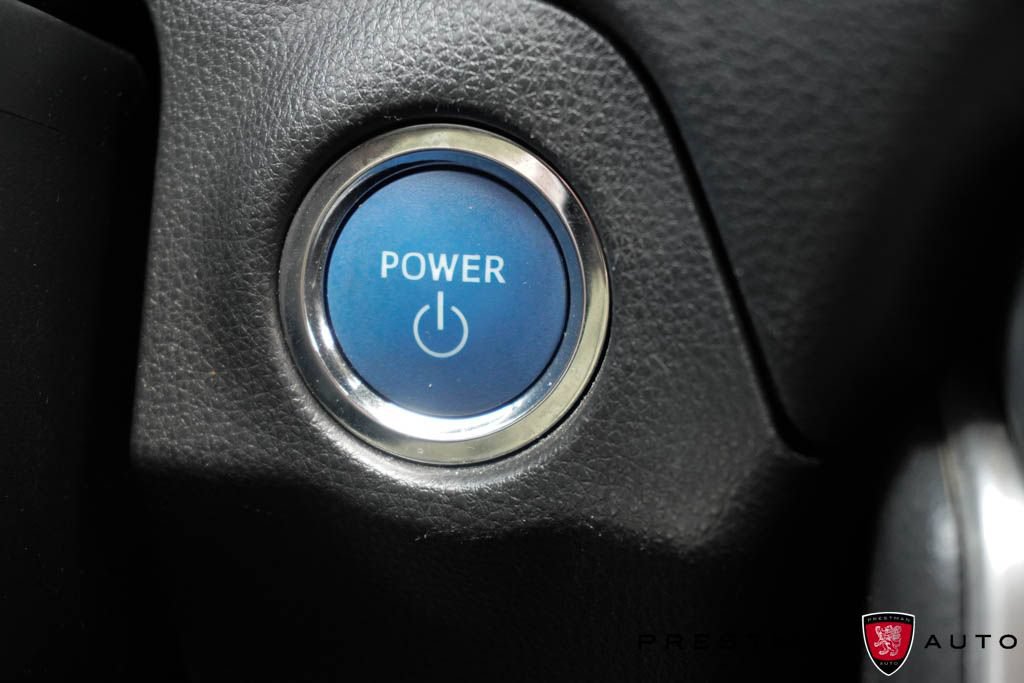 Used 2022 Toyota RAV4 XLE w/ Convenience Package AWD/4WD image 29