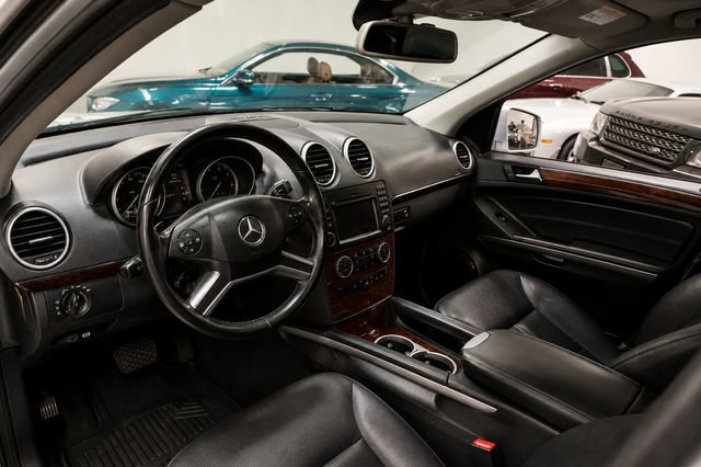Used 2011 Mercedes-Benz GL 450 4MATIC image 19