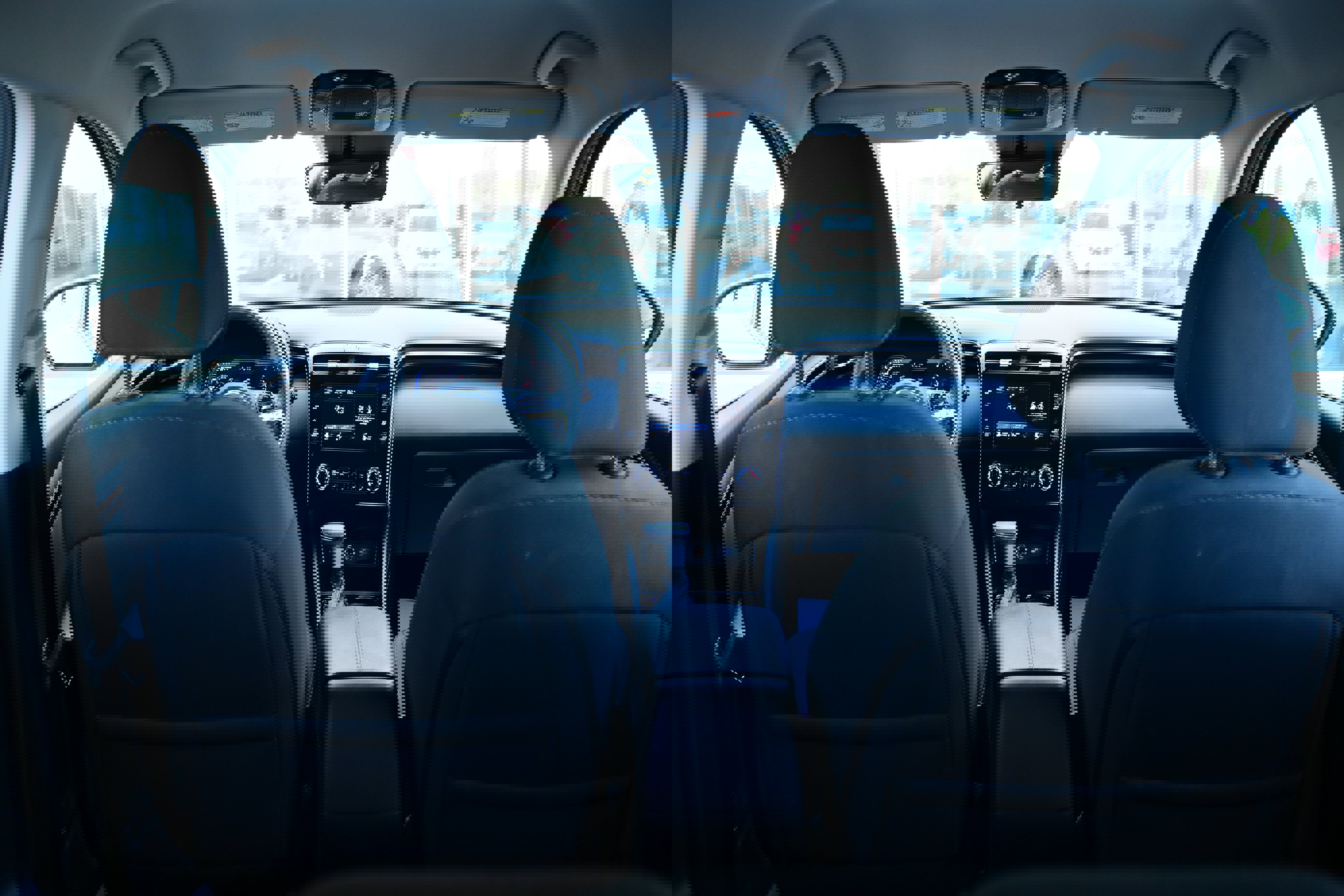 Used 2023 Hyundai Tucson SE image 13