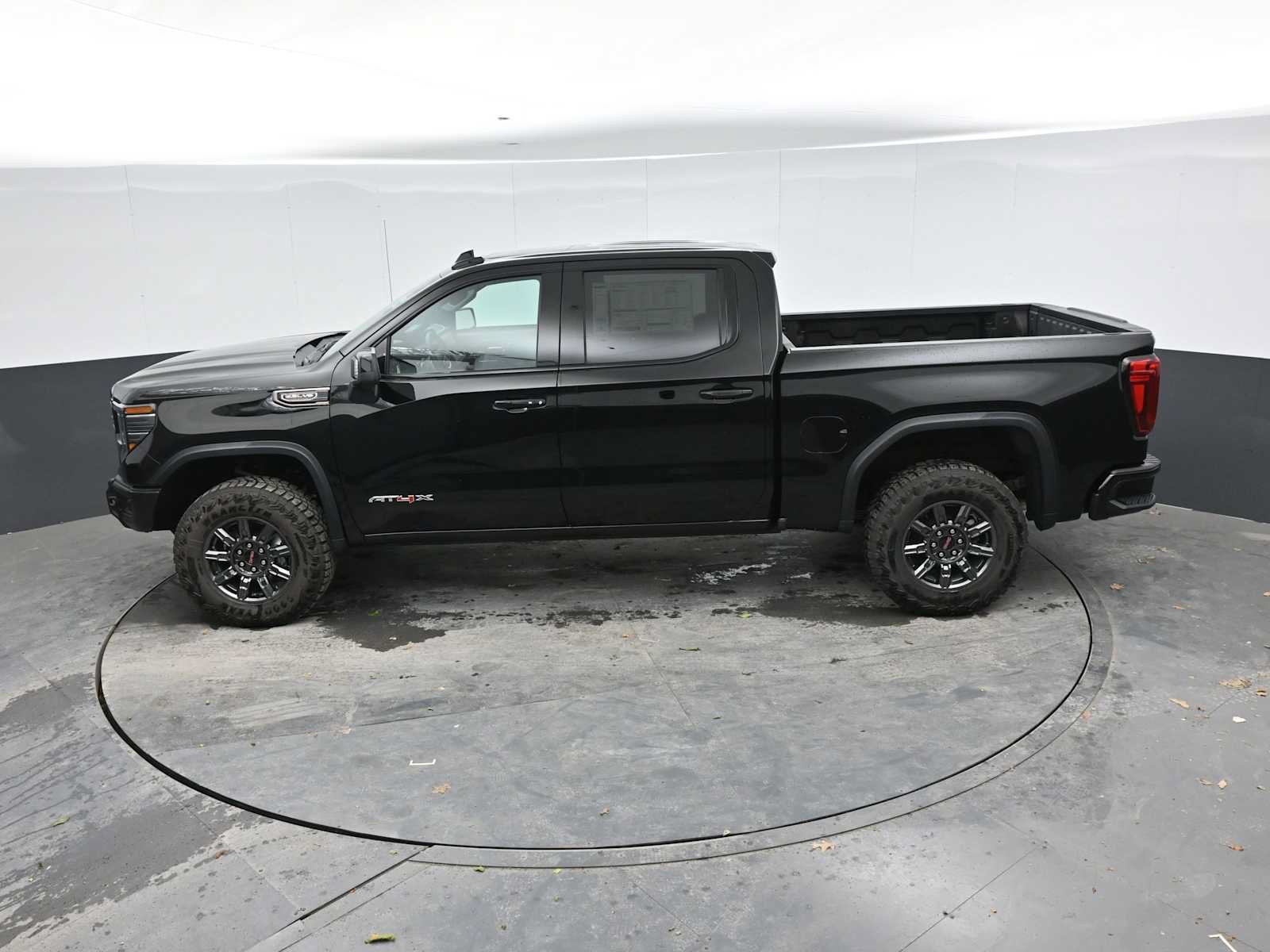 New 2026 GMC Sierra 1500 AT4X AWD/4WD image 33