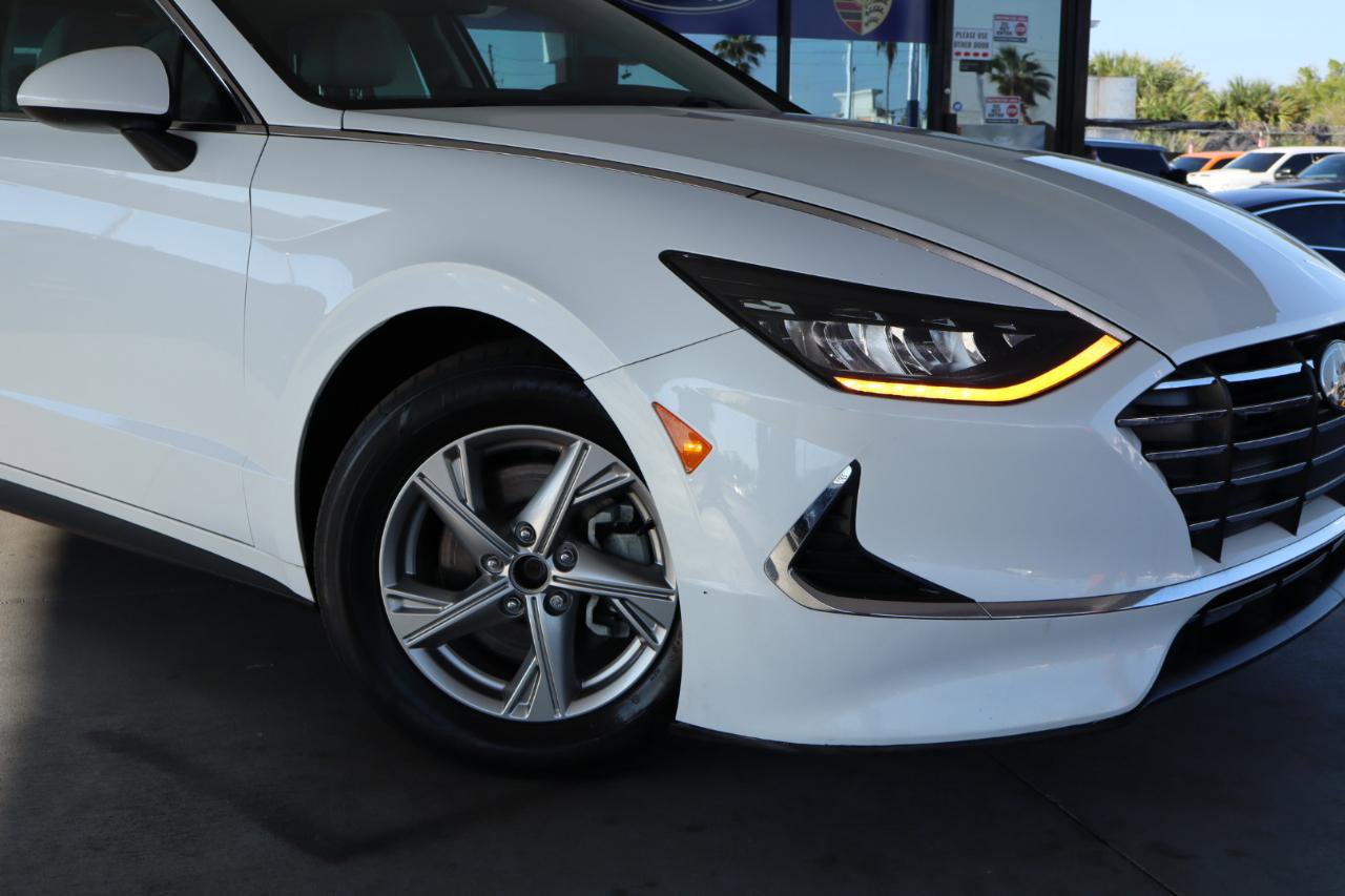 Used 2020 Hyundai Sonata SE FWD image 4