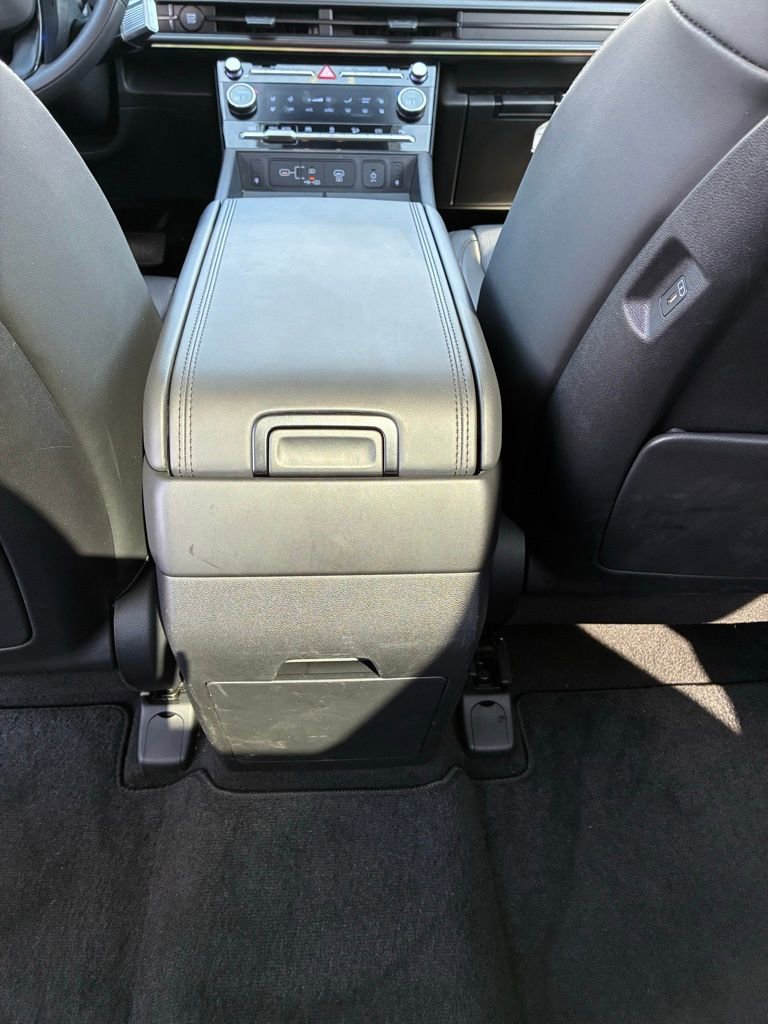 Used 2024 Hyundai Santa Fe Calligraphy image 20