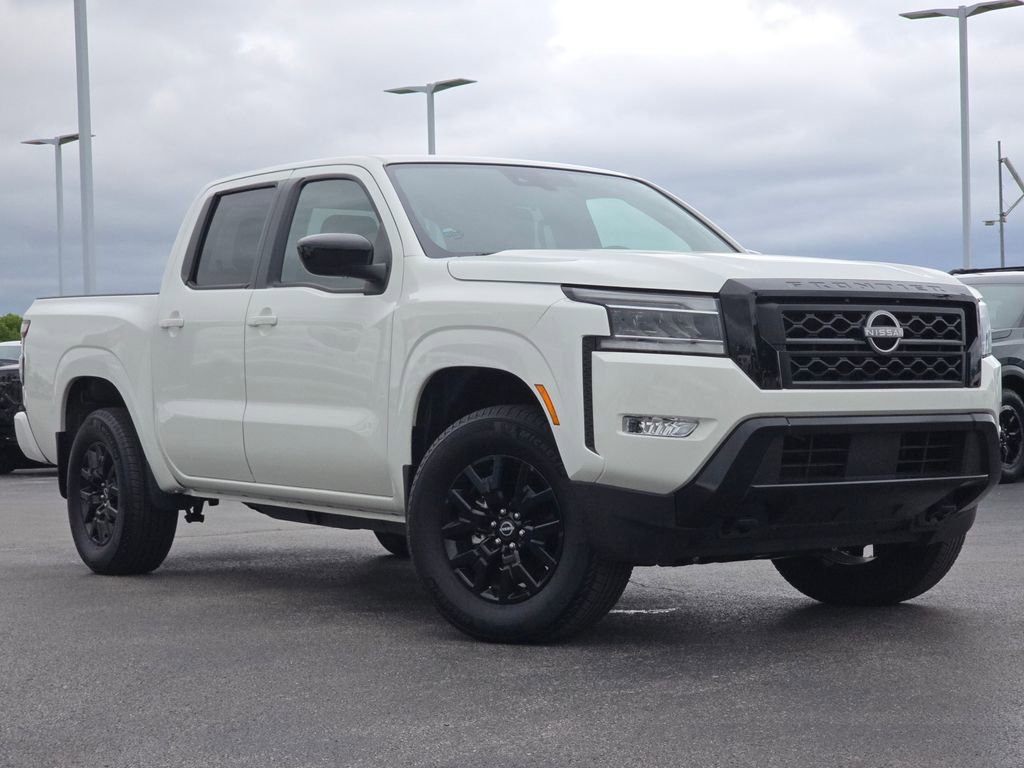 Used 2023 Nissan Frontier SV w/ Midnight Edition Package