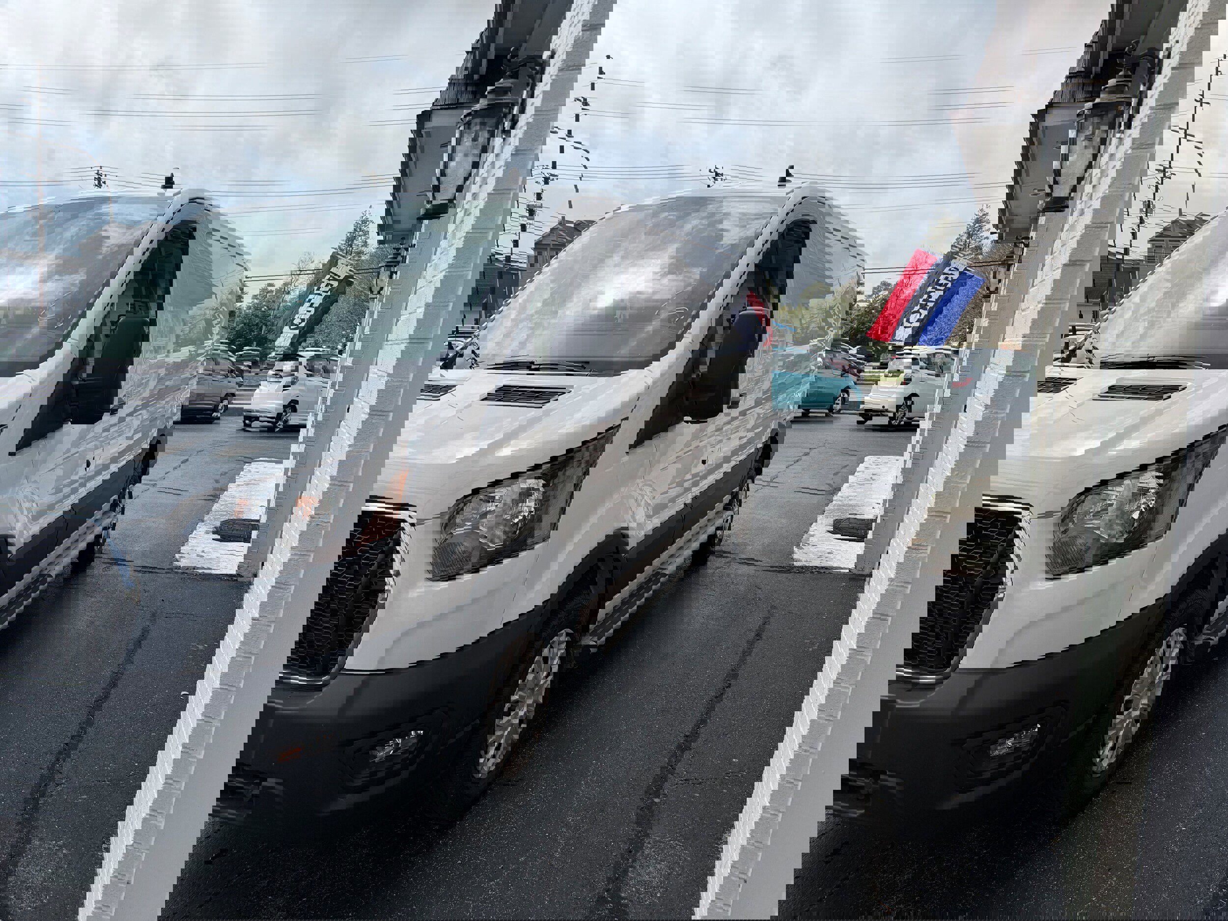 Used 2024 Ford Transit 250 Low Roof w/ Exterior Upgrade Package image 3