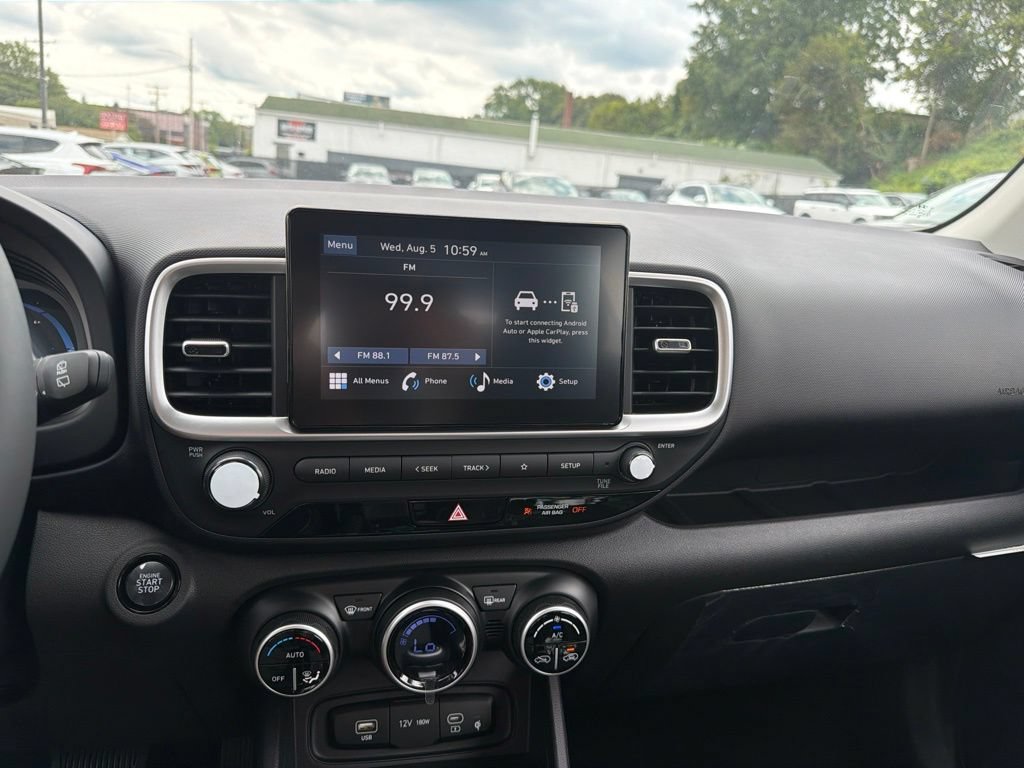 New 2026 Hyundai Venue SEL FWD image 20