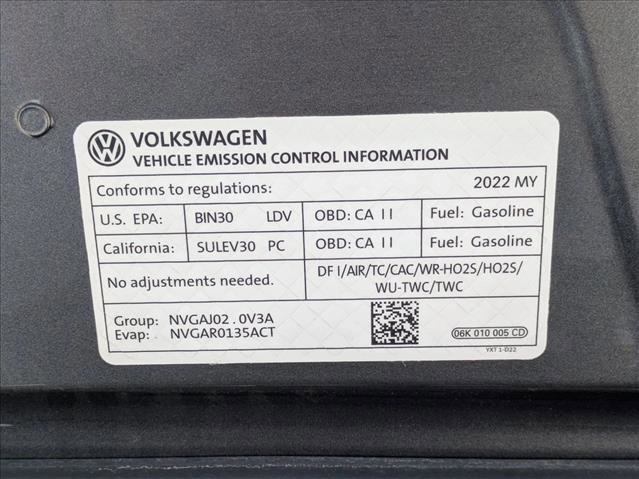 Used 2022 Volkswagen Tiguan SE R-Line image 24