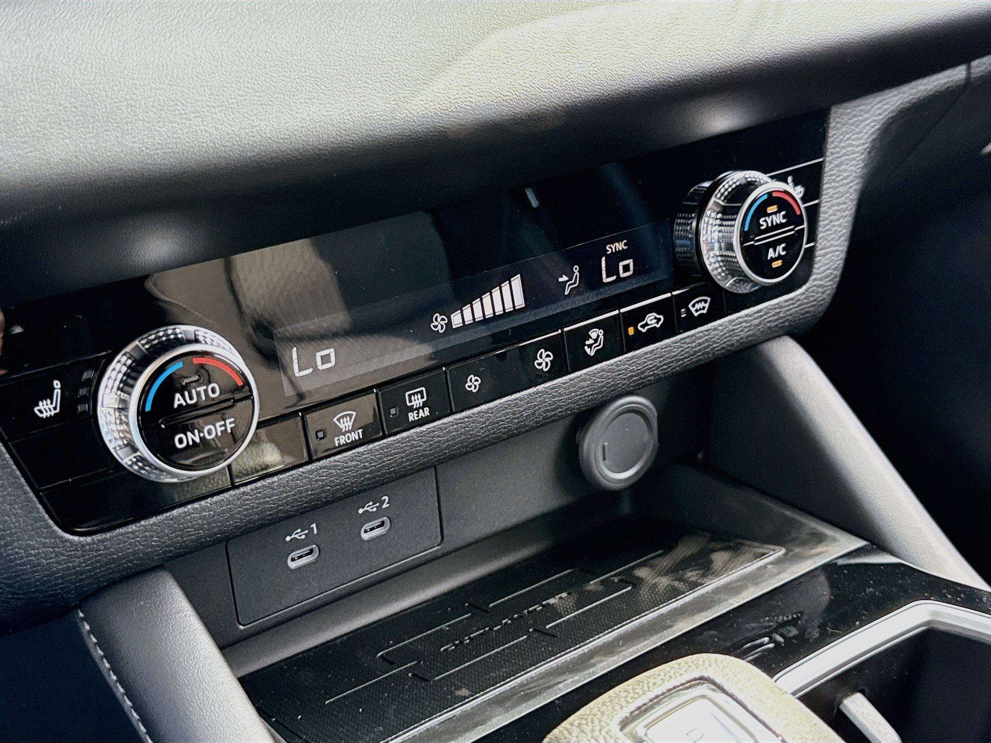 New 2026 Mitsubishi Outlander ES AWD/4WD image 13