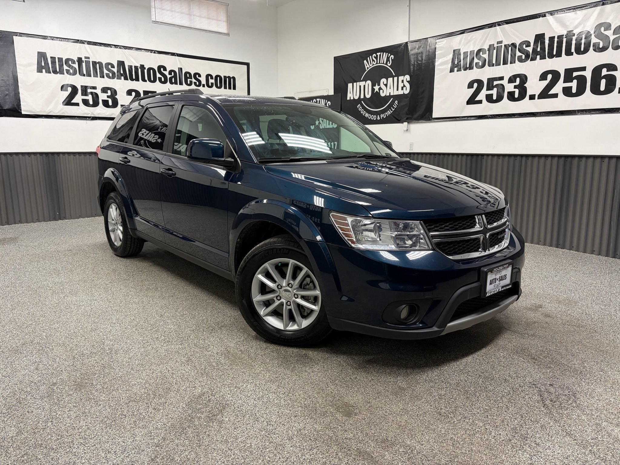 Used 2014 Dodge Journey SXT w/ Flexible Seating Group