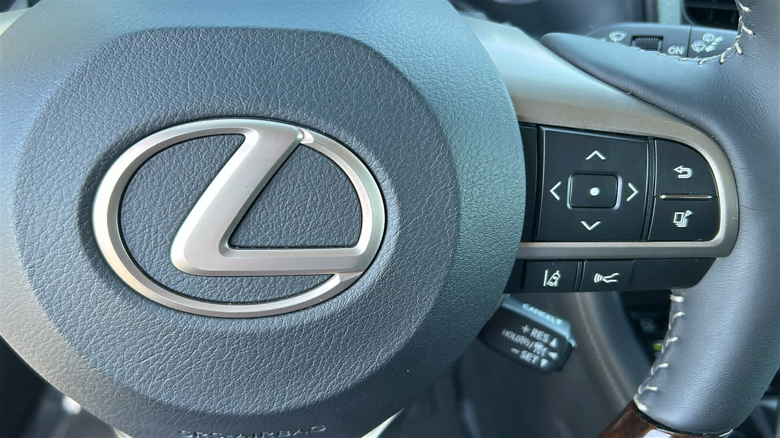 Used 2018 Lexus RX 350 AWD w/ Premium Package image 20