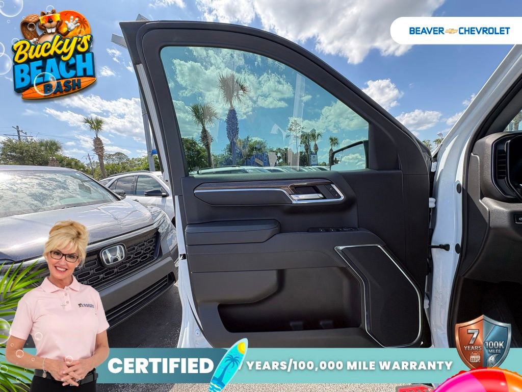Used 2025 Chevrolet Silverado 1500 LT Trail Boss AWD/4WD image 28