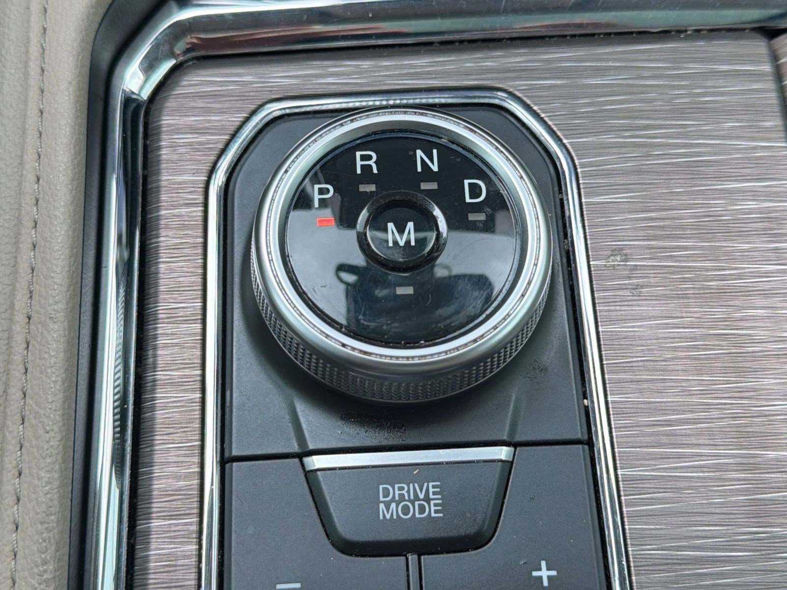 Used 2023 Ford Expedition Limited image 17