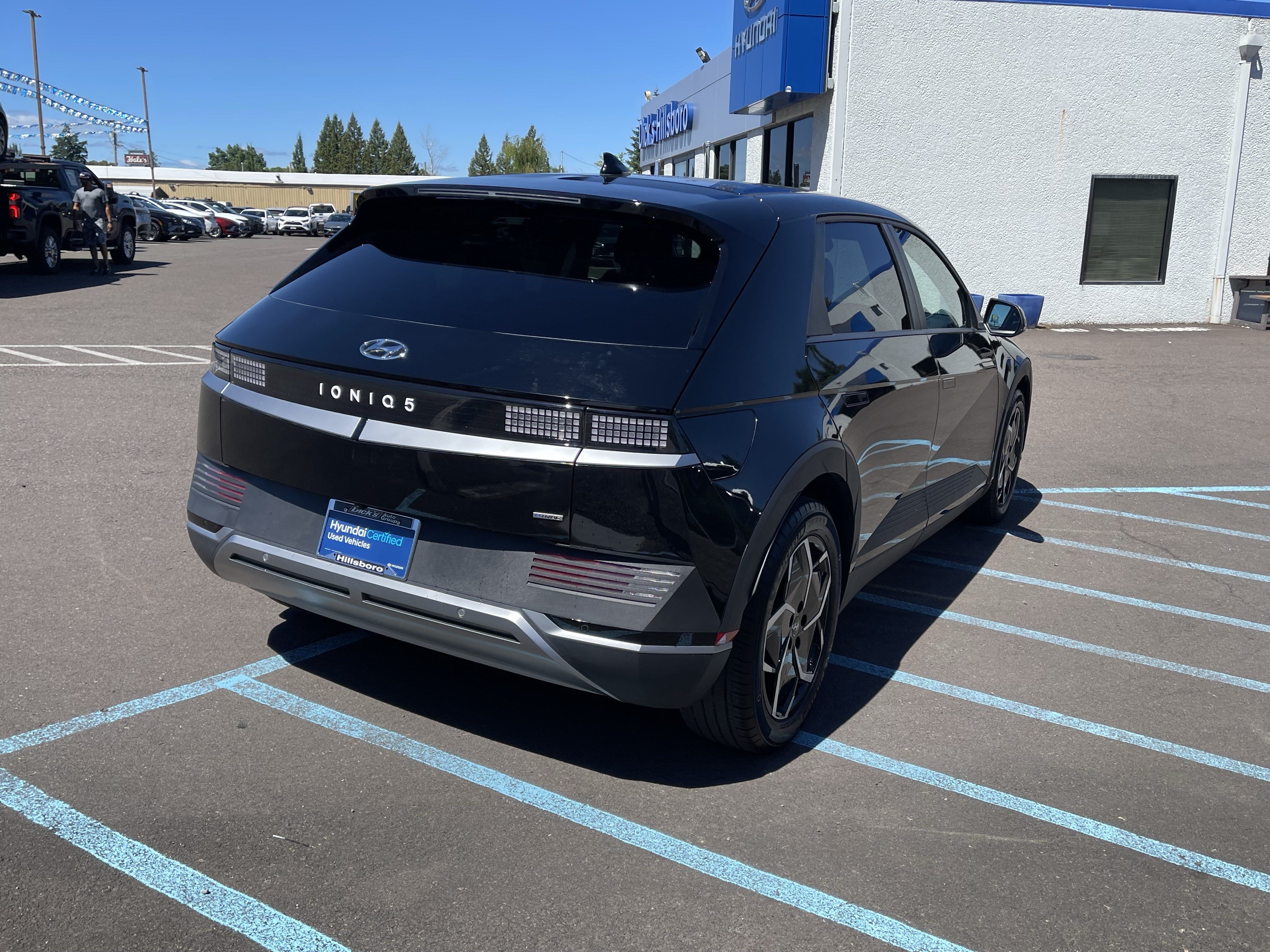 Certified 2024 Hyundai Ioniq 5 SEL AWD/4WD image 5