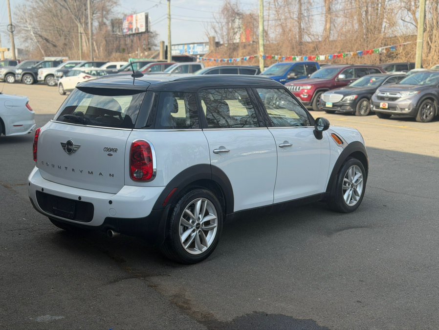Used 2013 MINI Cooper Countryman FWD image 4