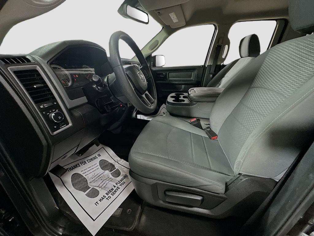 Used 2018 RAM 1500 Express image 18