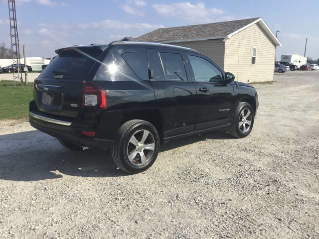 Used 2017 Jeep Compass High Altitude image 3