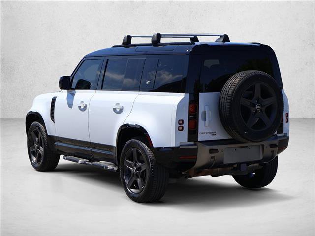 Used 2023 Land Rover Defender 110 X-Dynamic SE AWD/4WD image 9