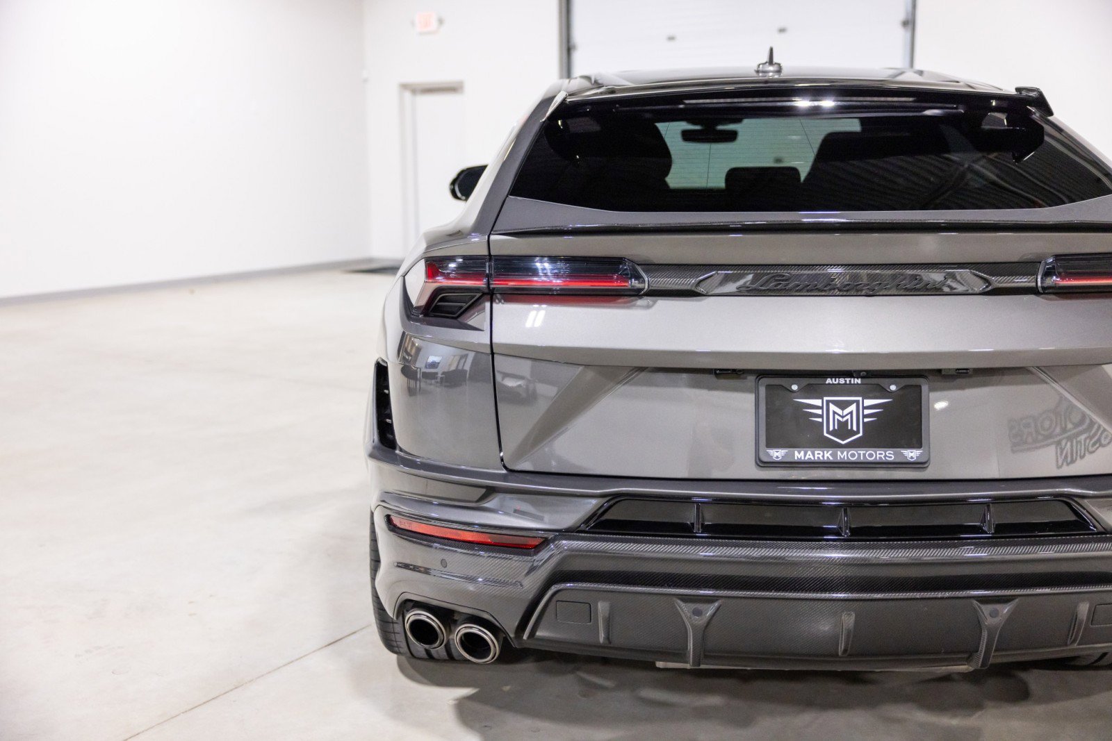 Used 2023 Lamborghini Urus Performante image 14