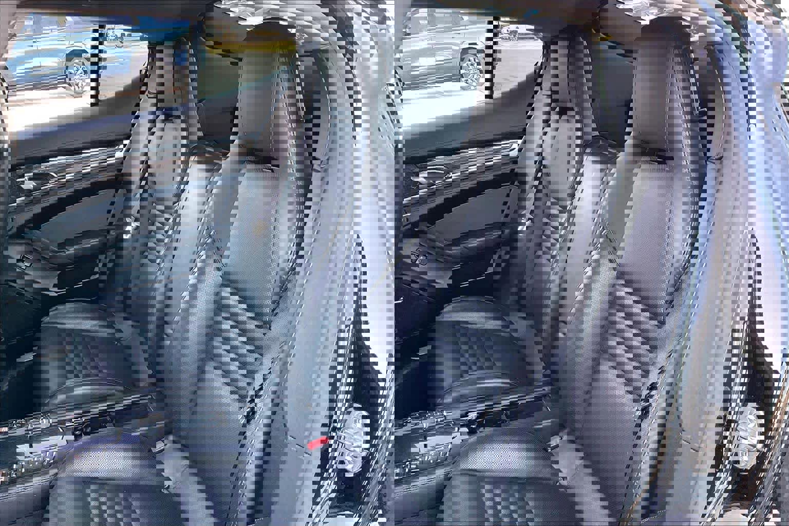 Used 2016 Porsche Panamera S image 21