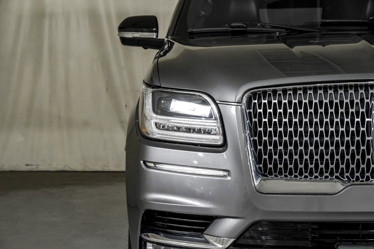 Used 2021 Lincoln Navigator L Reserve w/ Luxury Package image 39