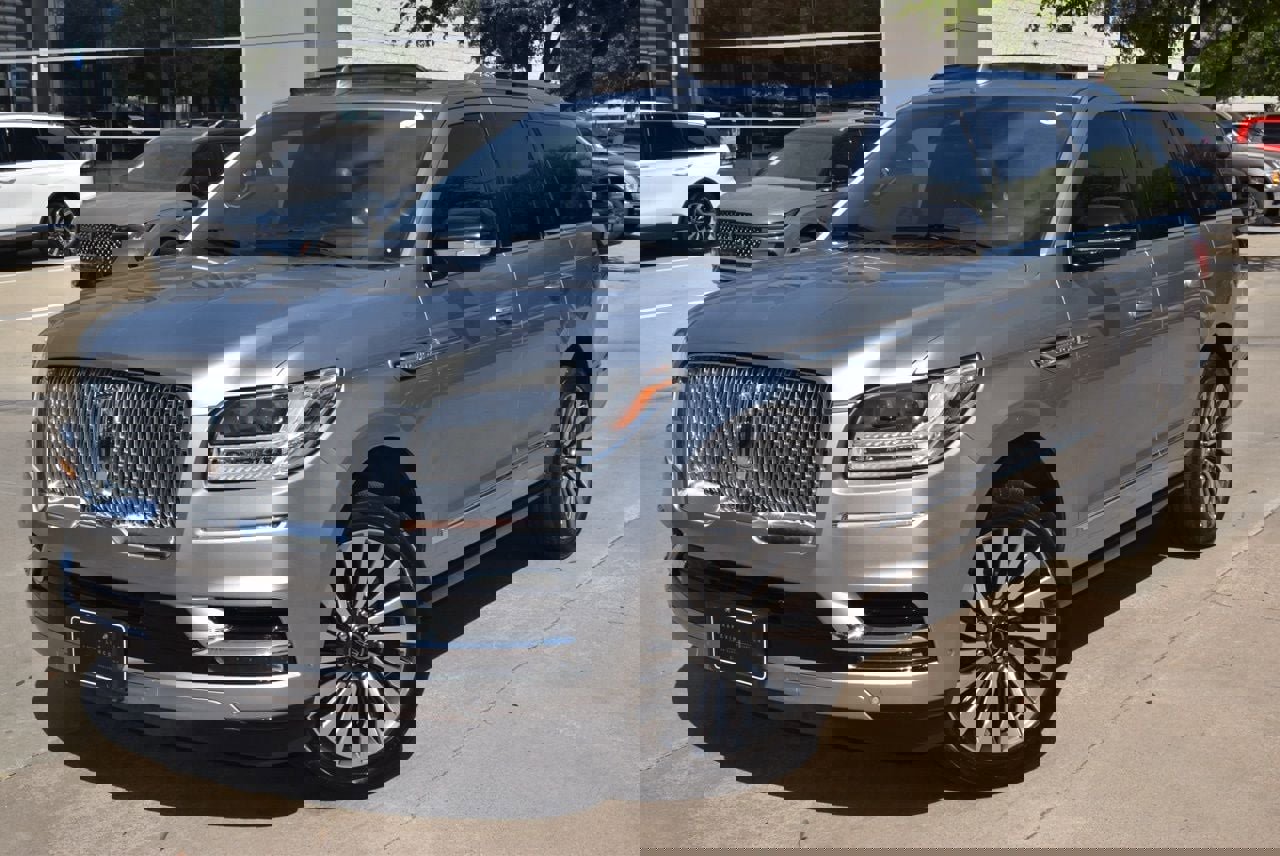 Used 2021 Lincoln Navigator Reserve w/ Luxury Package image 45