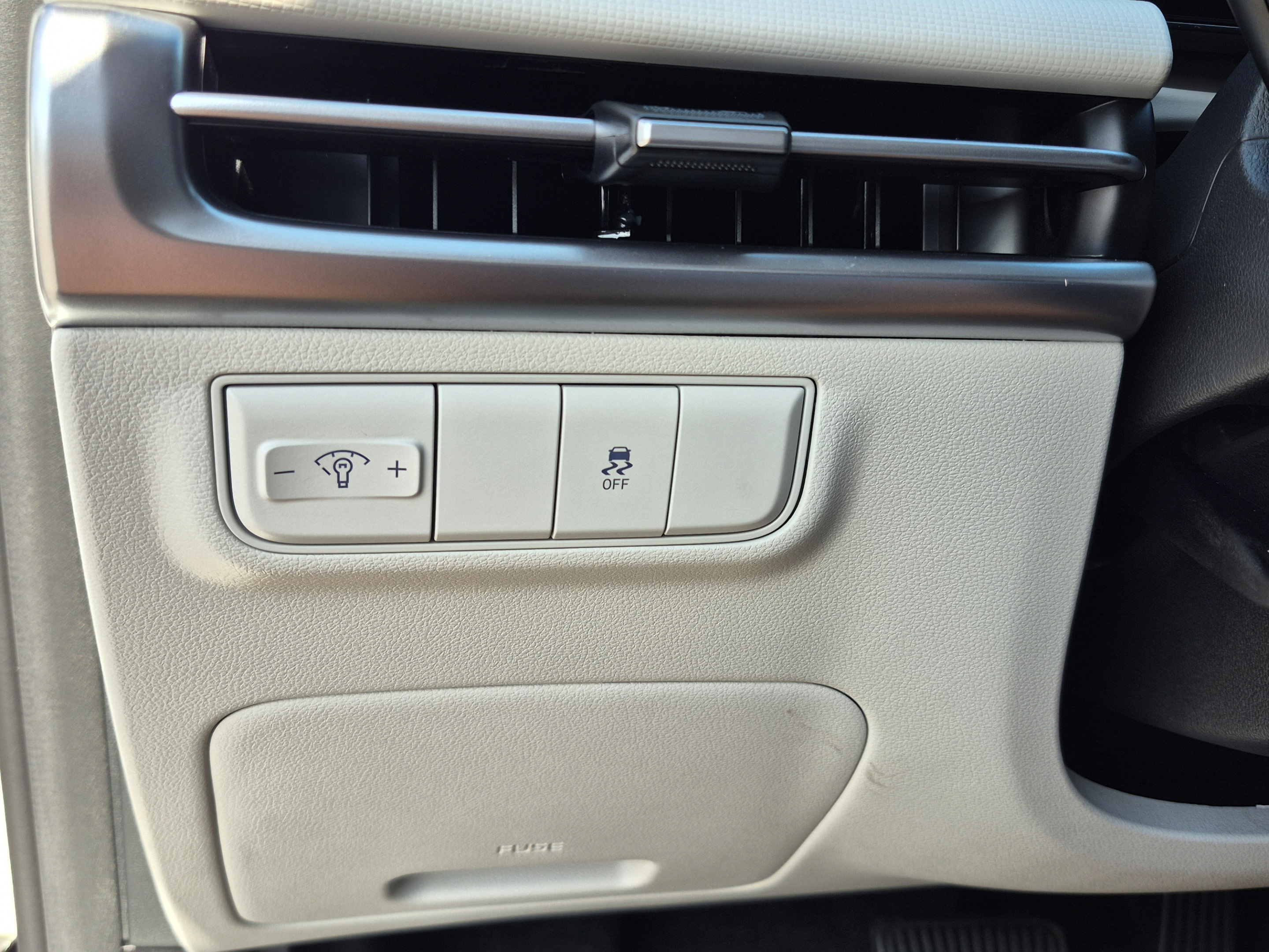 Certified 2026 Hyundai Tucson SE FWD image 27