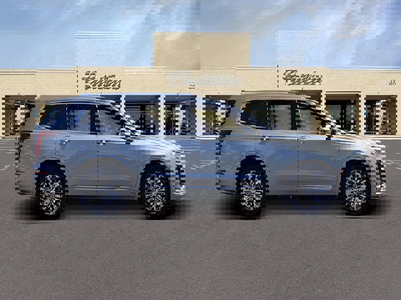 Certified 2025 Cadillac XT6 Premium Luxury w/ Platinum Package image 4