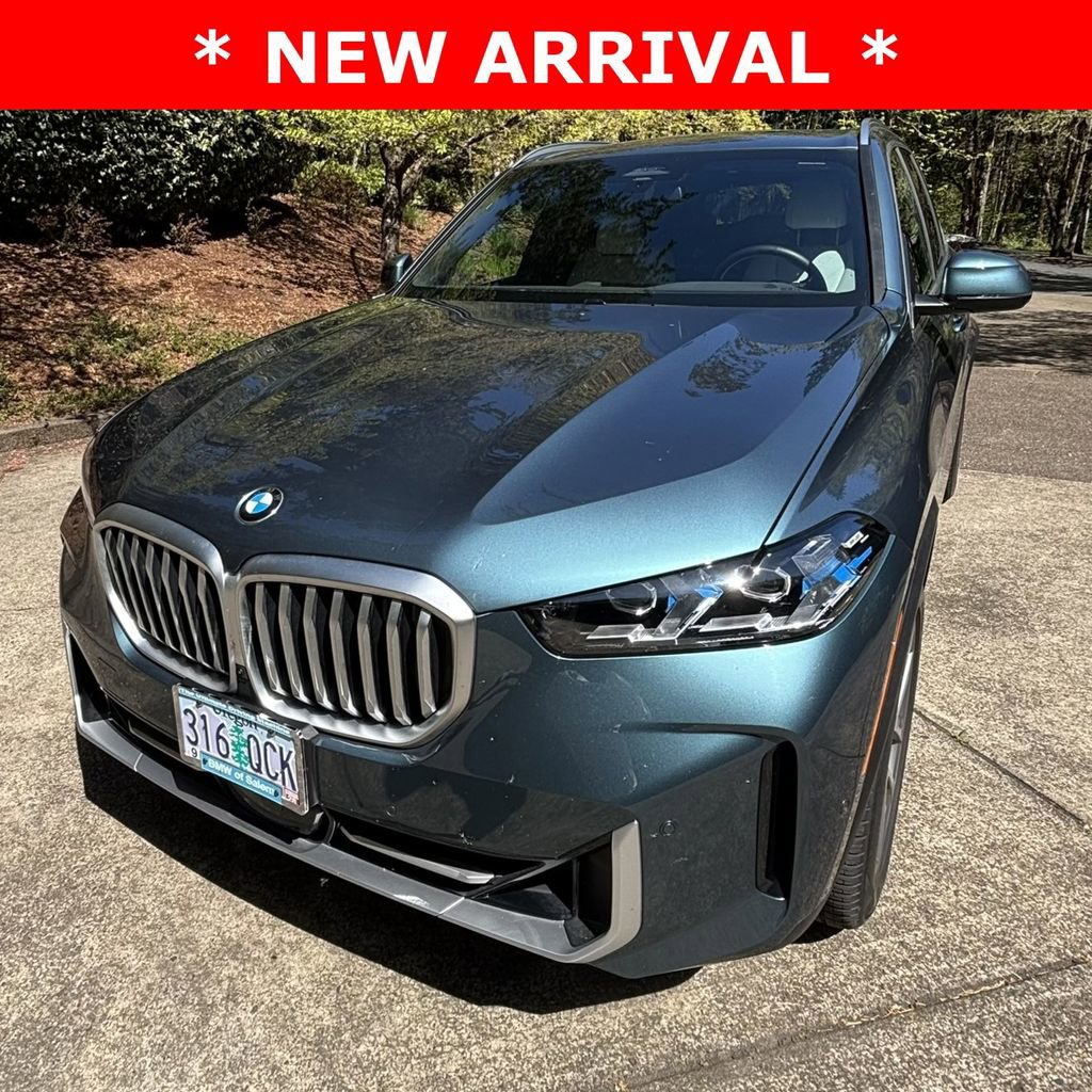 Used 2025 BMW X5 xDrive40i w/ Premium Package AWD/4WD image 5