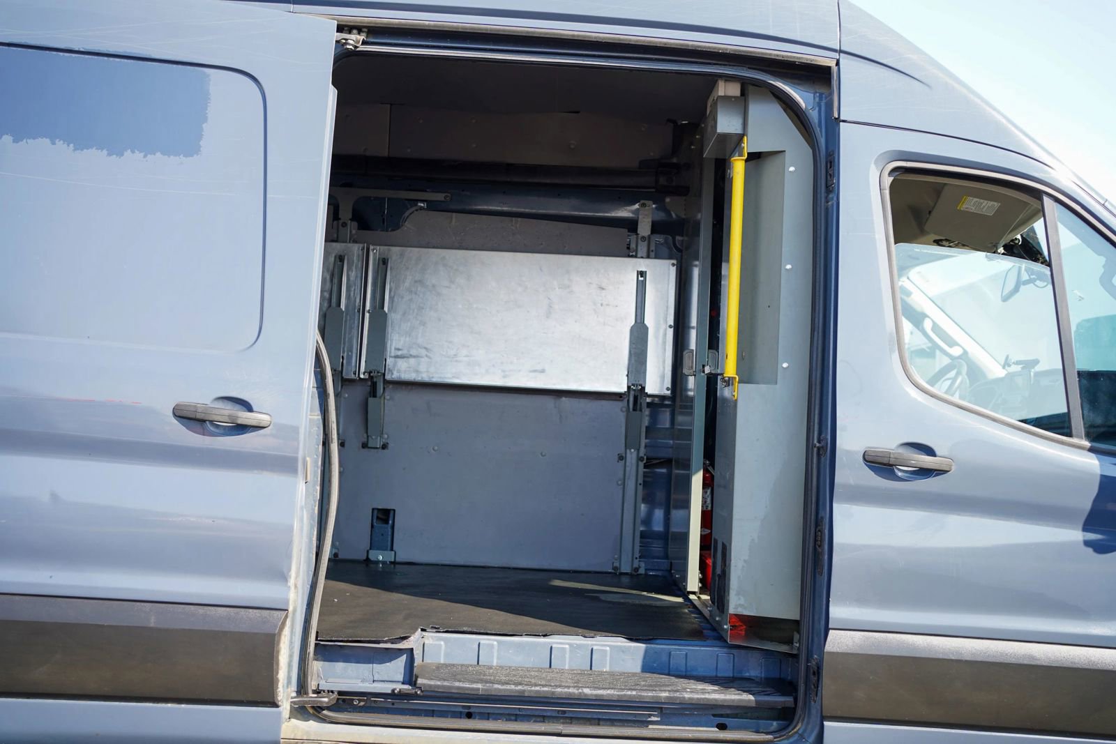 Used 2020 Ford Transit 250 148 High Roof Extended RWD image 17
