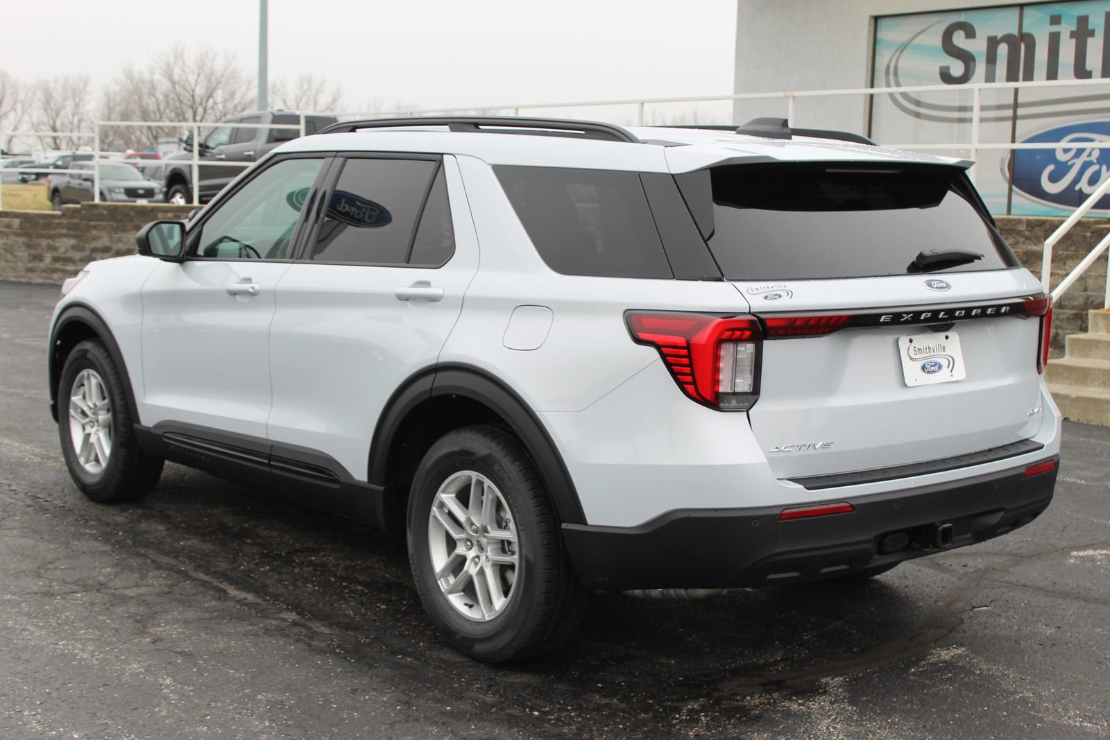 New 2026 Ford Explorer Active image 5