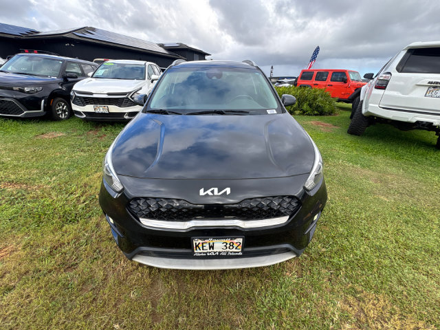 Used 2022 Kia Niro LXS w/ Digital Cluster Package FWD image 2