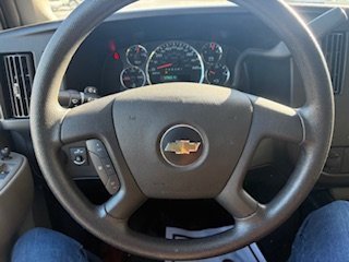 Used 2024 Chevrolet Express 2500 w/ Driver Convenience Package image 7