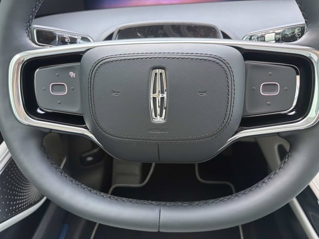 New 2026 Lincoln Nautilus Reserve AWD/4WD image 25
