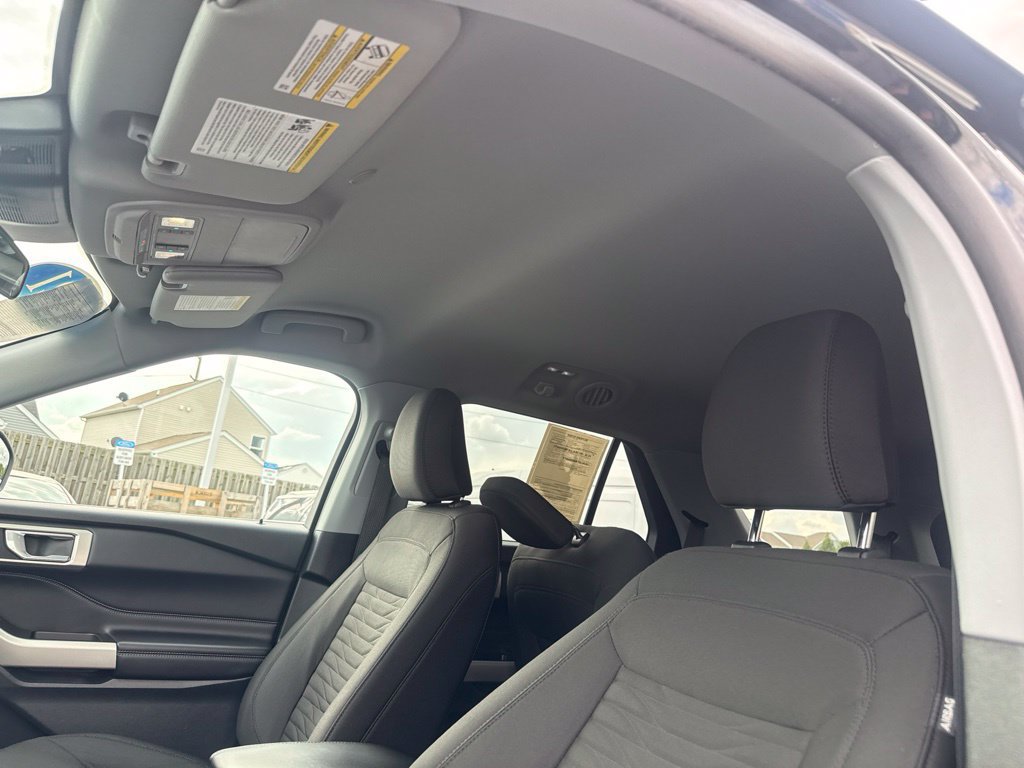 Certified 2021 Ford Explorer XLT AWD/4WD image 4