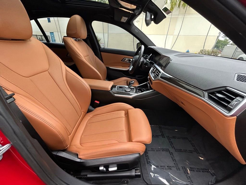 Used 2022 BMW 330i Sedan w/ Driving Assistance Package RWD image 31