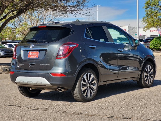 Used 2018 Buick Encore Essence FWD image 4
