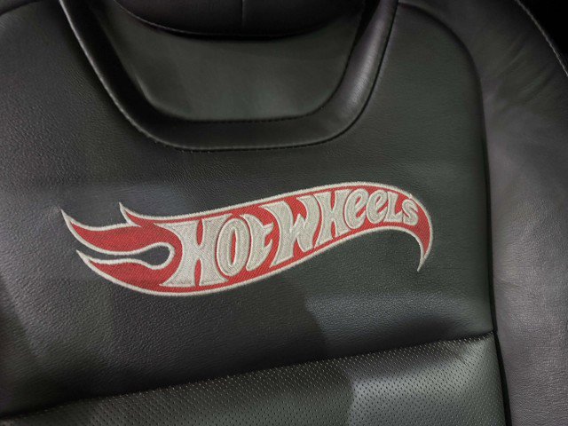 Used 2013 Chevrolet Camaro SS w/ Hot Wheels Special Edition image 54