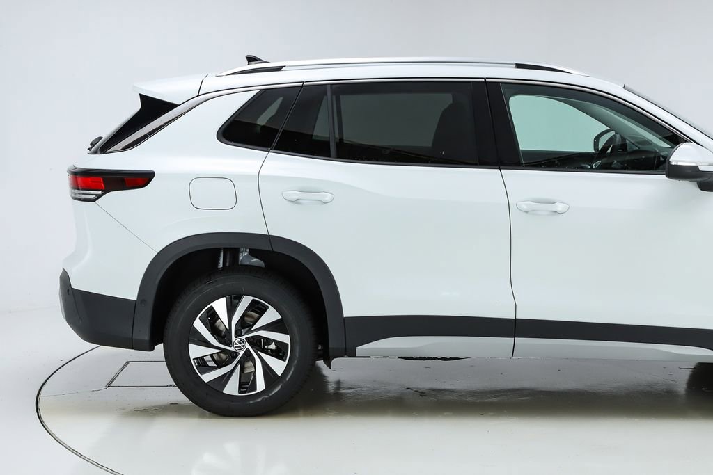 New 2026 Volkswagen Tiguan S image 11