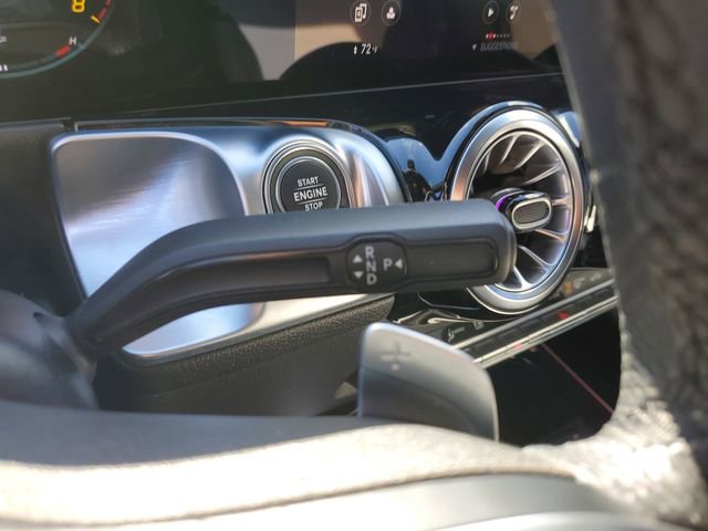 Used 2023 Mercedes-Benz GLB 250 image 23