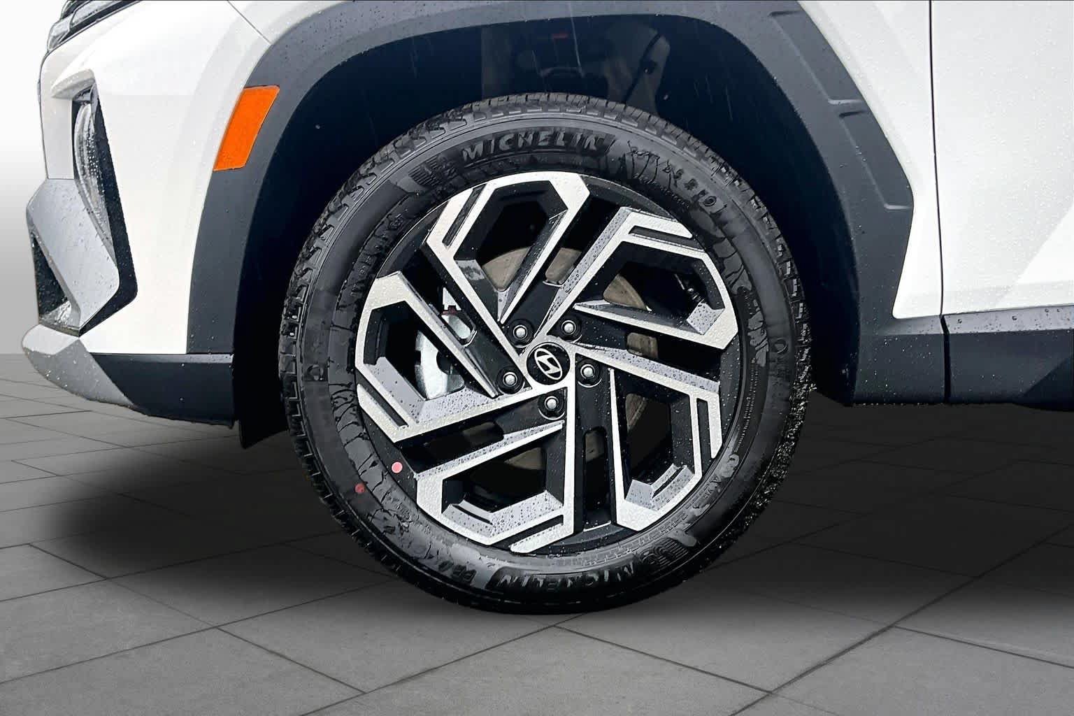 New 2026 Hyundai Tucson SEL Plus AWD/4WD image 9